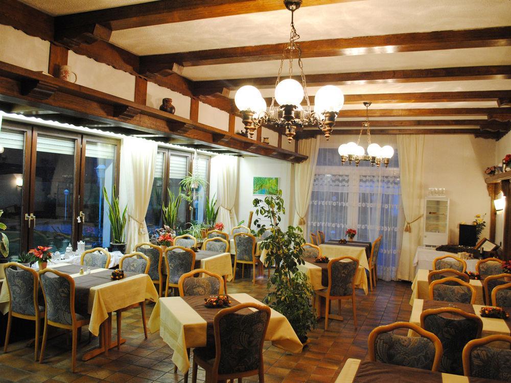 Gasthof Zum Diemeltal Marsberg Exteriör bild